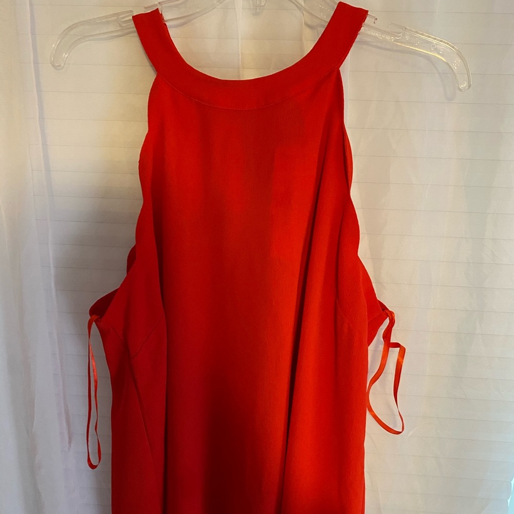 Red high neck tank